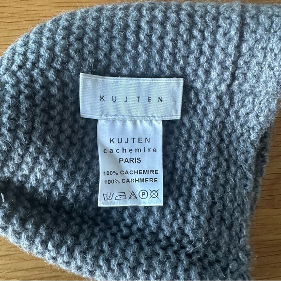 Kujten Kids' Soft Blue Knit Hat 100% Cashmere - Picture 3 of 3